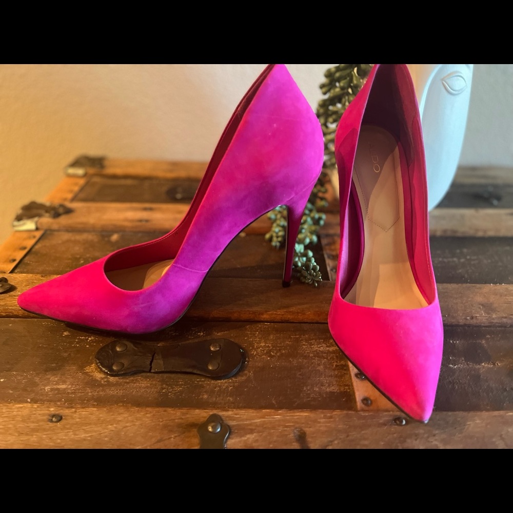 Hot pink Aldo heels